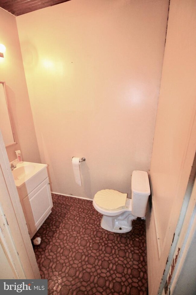 1219 Mulberry St, Reading, PA 19604 - photo 5