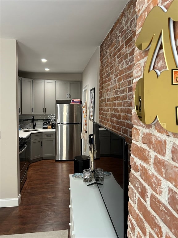 284 E 8th St unit 3, Boston, MA 02127 - photo 6