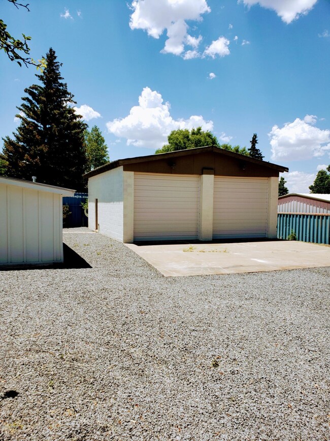 1700 E Owens, Show Low, AZ 85901 - photo 7