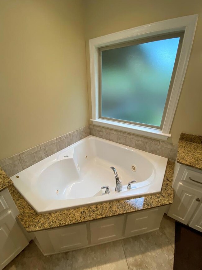 201 Kirksey Dr, Dothan, AL 36305 - photo 6