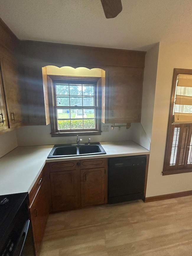 7551039A-5E06-4341-A7A4-471865D07E8F