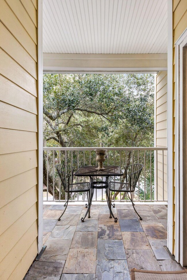 4-web-or-mls-CoastalREphoto 7136 Indigo
