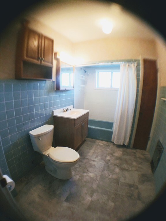 104 Campbell Ave unit 2, Revere, MA 02151 - photo 4