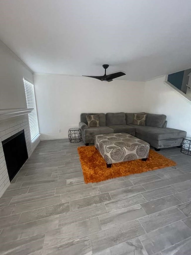 14600 Fonmeadow Dr unit 1203, Houston, TX 77035 - photo 2