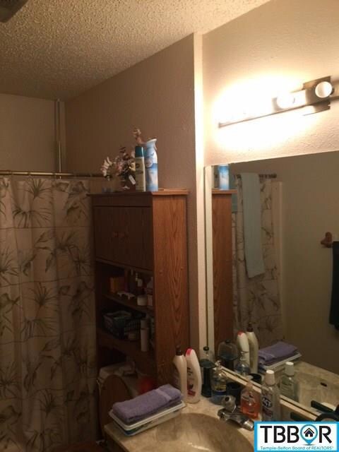 220 Goates Rd, Troy, TX 76579 - photo 7