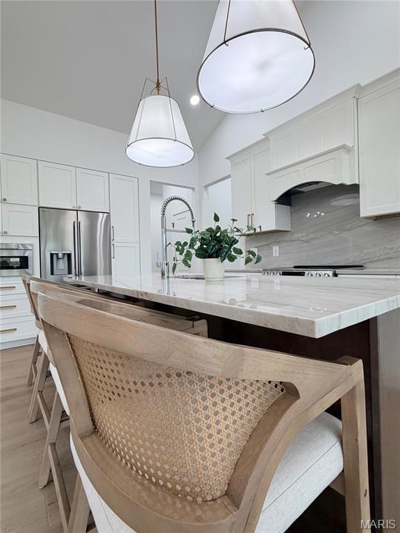 Island with Lighting