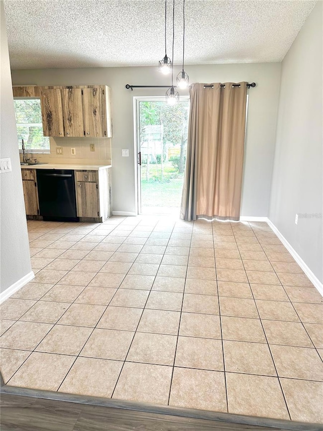 6066 SE 122nd Ln, Belleview, FL 34420 - photo 4