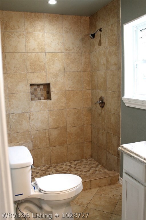 110473 S 4563 Rd, Sallisaw, OK 74955 - photo 7