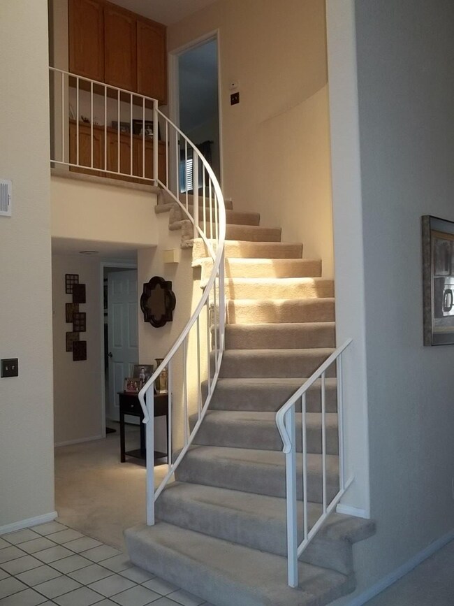 4033 Aero Way, Rosamond, CA 93560 - photo 5