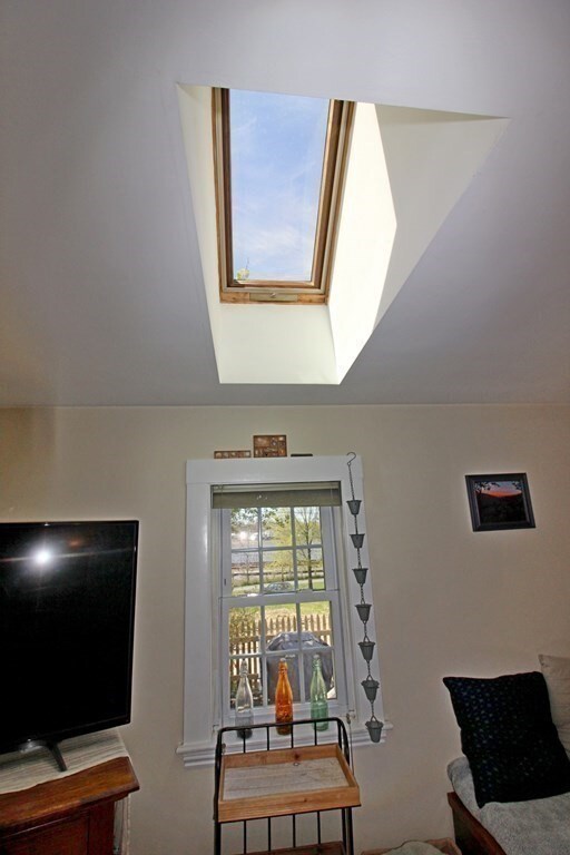 16 Saunders St, Salem, MA 01970 - photo 7