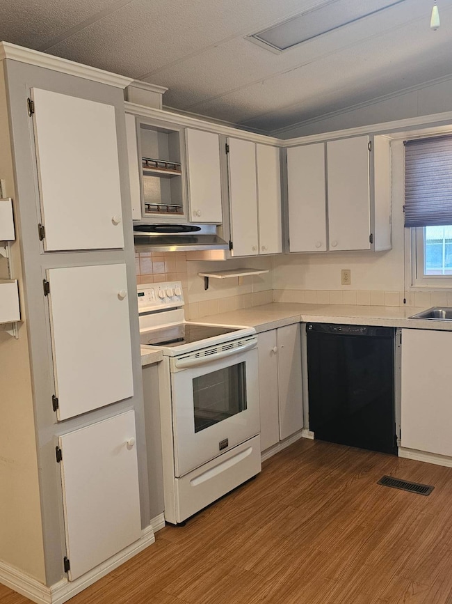 20451 Powell Rd unit 121, Dunnellon, FL 34431 - photo 4