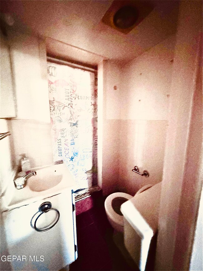 3713 Frankfort Ave unit Back, El Paso, TX 79930 - photo 5