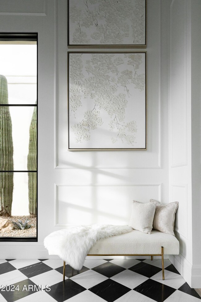 Entryway Details