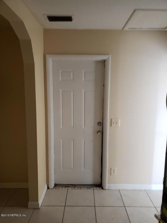 7524 Impala Ln, Jacksonville, FL 32244 - photo 4