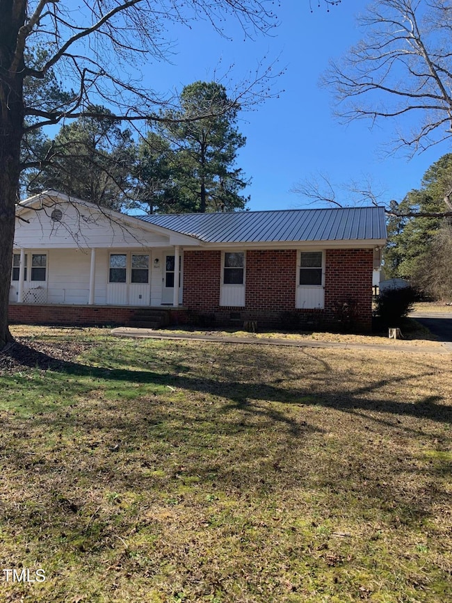 3604 Bowling Dr, Raleigh, NC 27606 - photo 2