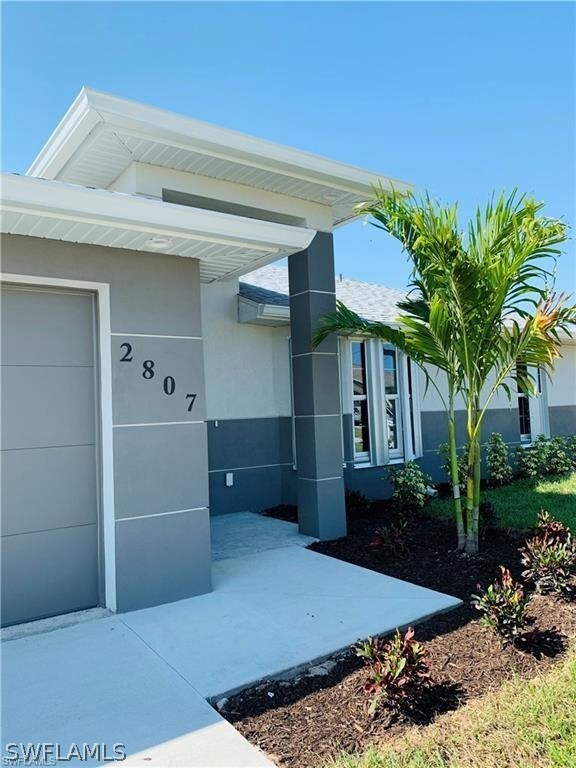 114 Diplomat Pkwy E, Cape Coral, FL 33909 - photo 2