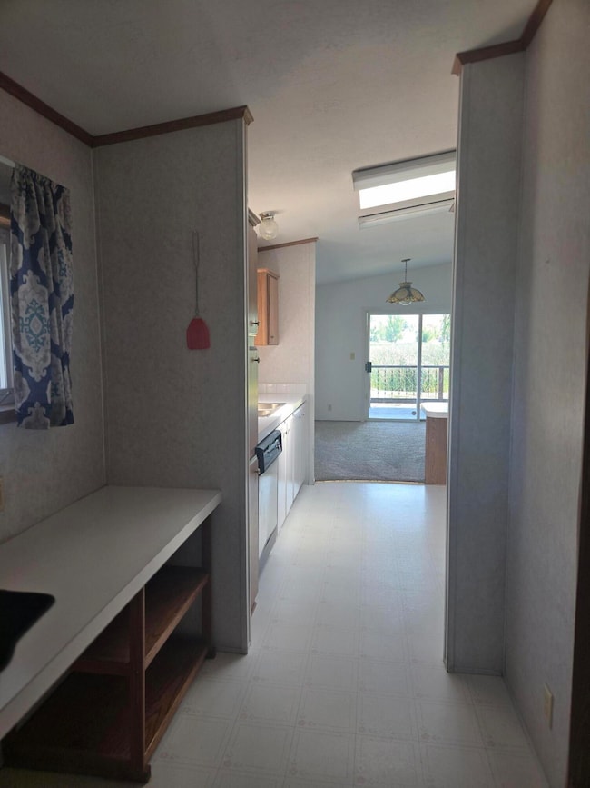 11800 Tingley Ln unit 17, Klamath Falls, OR 97603 - photo 6