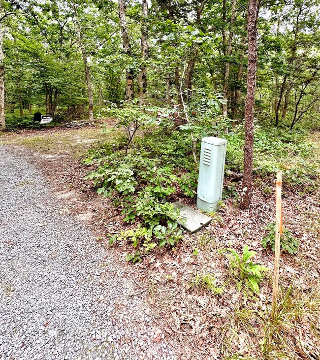 25 N Vine Ln, West Tisbury, MA 02568 - photo 5