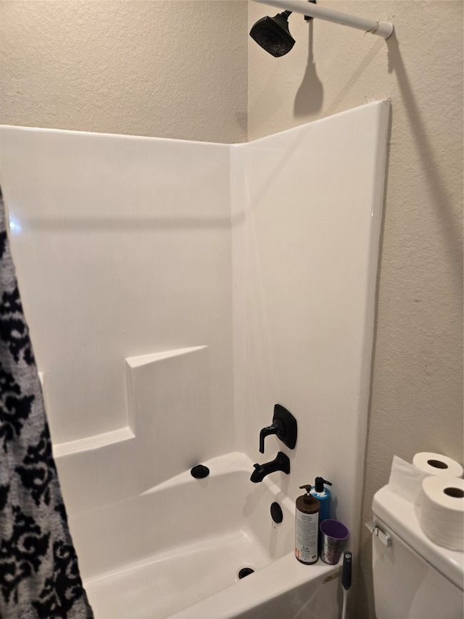 125 Smith St, Clute, TX 77531 - photo 7