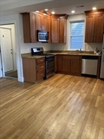 12 Mitchell St unit 2, Boston, MA 02127 - photo 2