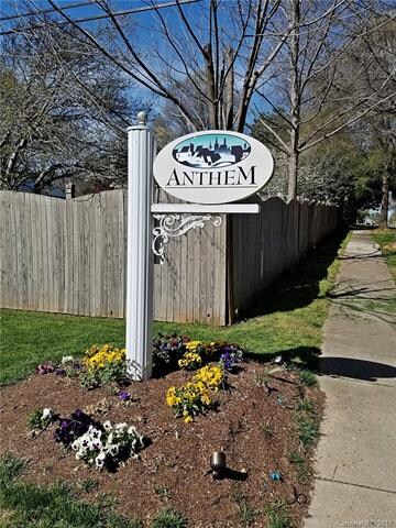 Located in the Anthem neighborhood - close to Cots