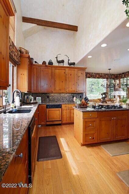 41_stag_gulch_kitchen_2