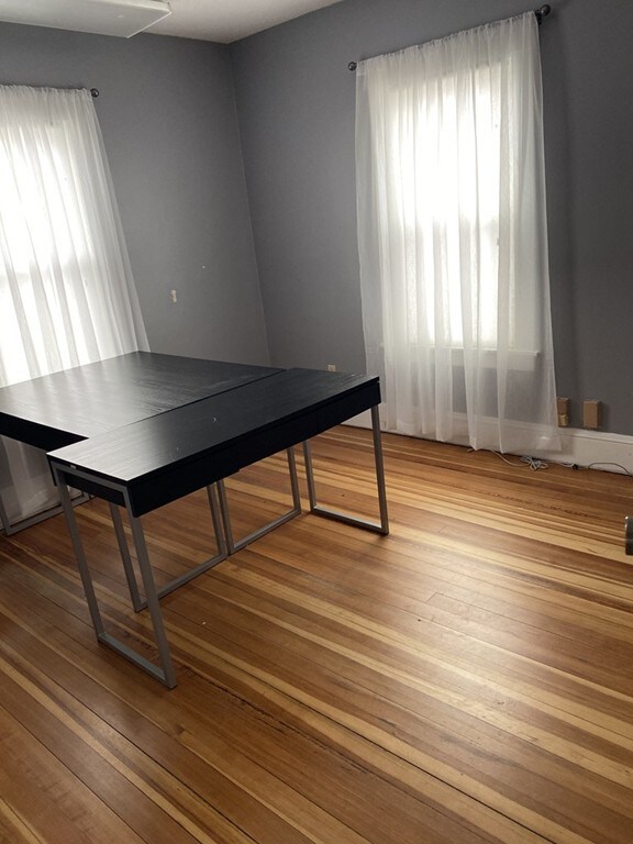 674 N Main St unit 1, East Longmeadow, MA 01028 - photo 4