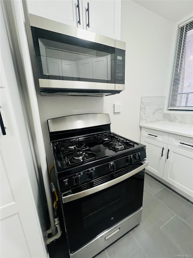 2200 E Tremont Ave unit TH, Bronx, NY 10462 - photo 3