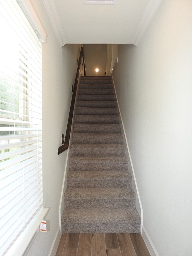 2017 Paul Quinn St, Houston, TX 77091 - photo 6