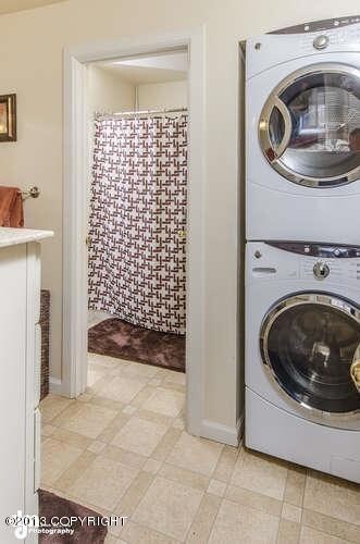 512 Copperbush Court Anchorage-small-011