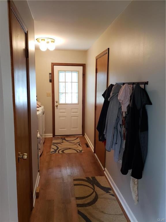 7077 Limerick Square, Bethlehem, PA 18017 - photo 2