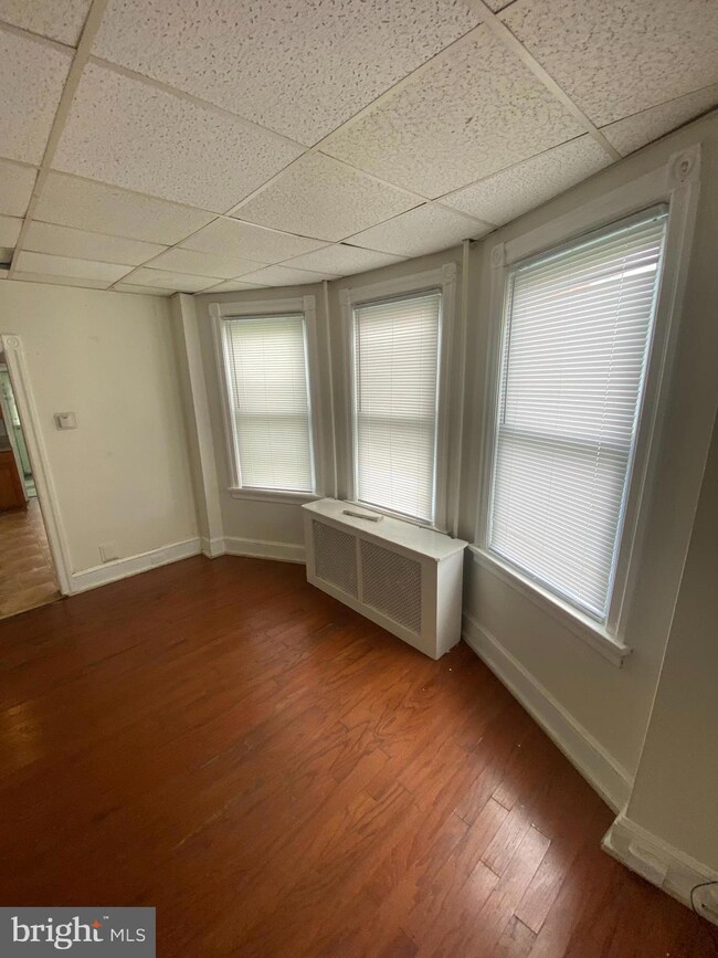 10 Cherry St, Darby, PA 19023 - photo 5