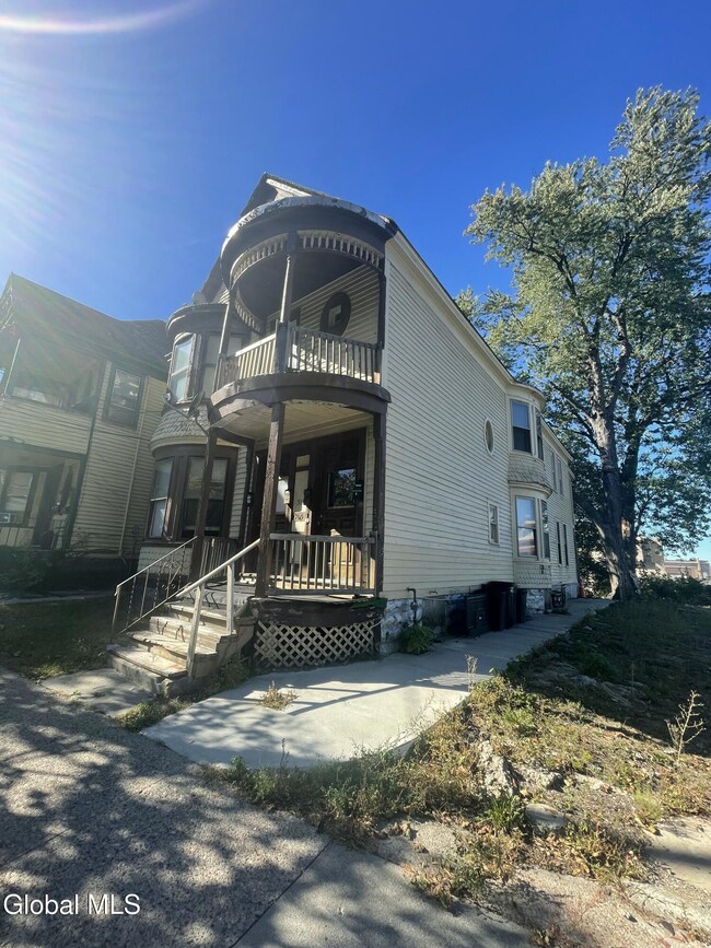 316 Georgetta Dix Plaza, Schenectady, NY 12307 - photo 7