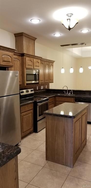 3502 Samgar St unit 2, Edinburg, TX 78539 - photo 5