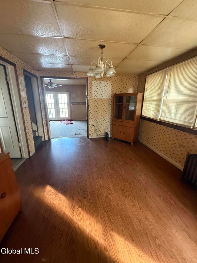 19 Matthew St, Johnstown, NY 12095 - photo 6