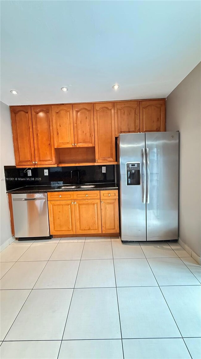 8016 SW 153rd Place, Miami, FL 33193 - photo 2