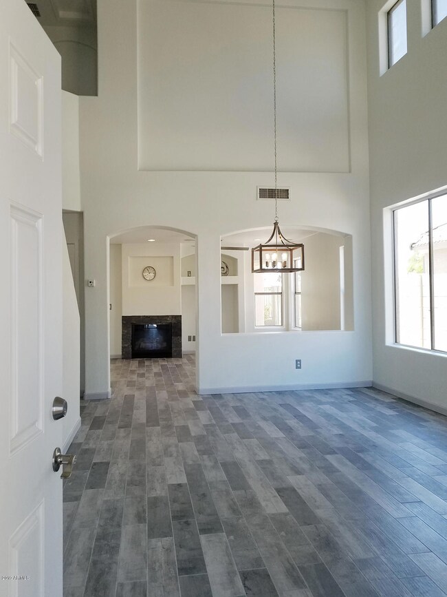 sitroom01