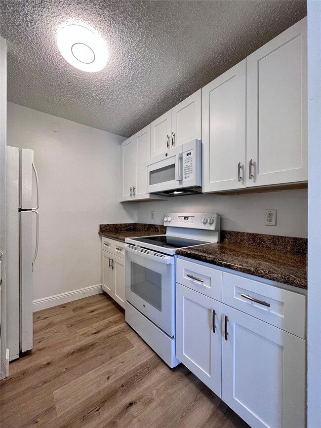 1013 Meadows Cir unit 1013, Boynton Beach, FL 33436 - photo 3