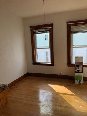 63 Harlem St unit 2, Worcester, MA 01610 - photo 6