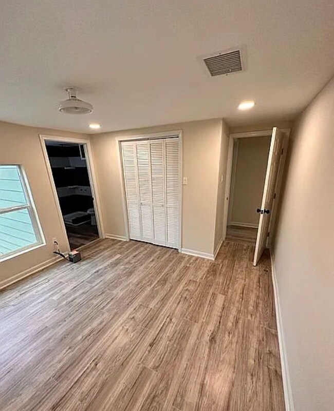 4021 Los Angeles St, Houston, TX 77026 - photo 5