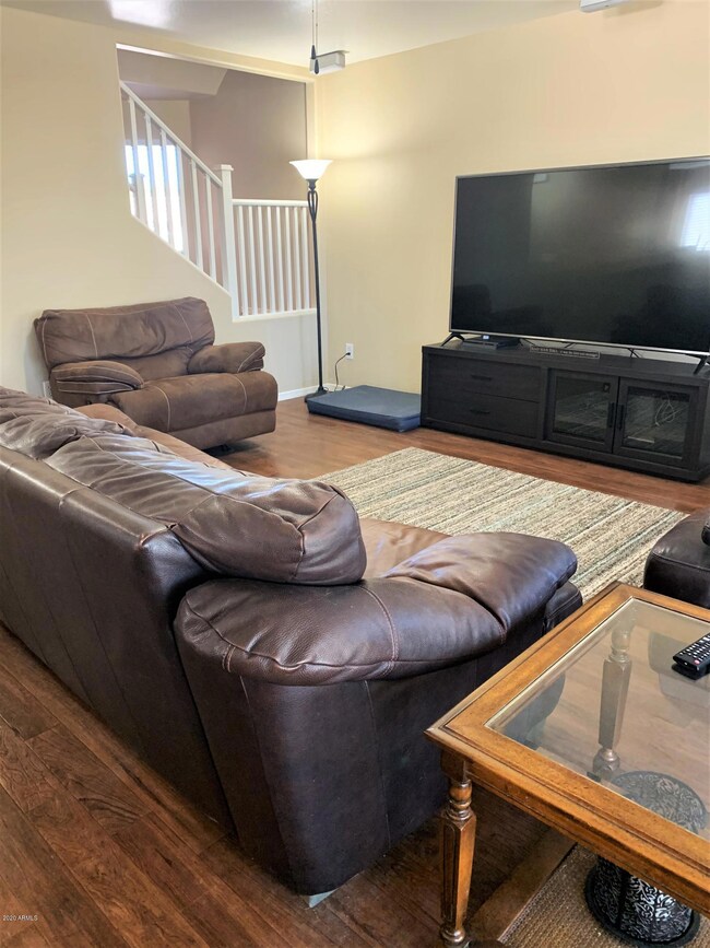 Living room 5