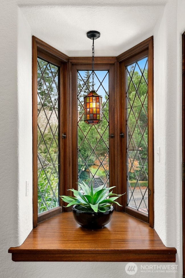 1994 Shenandoah Dr E, Seattle, WA 98112 - photo 7