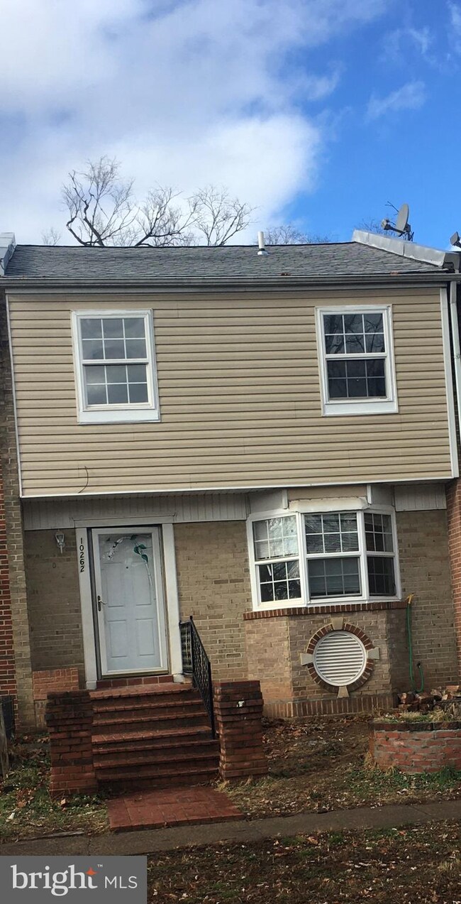 10262 Cub Run Ct, Manassas, VA 20109 - photo 2