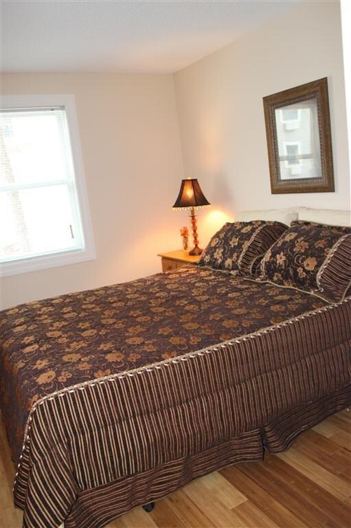 57 Circle Rd, Manchester, NH 03103 - photo 5