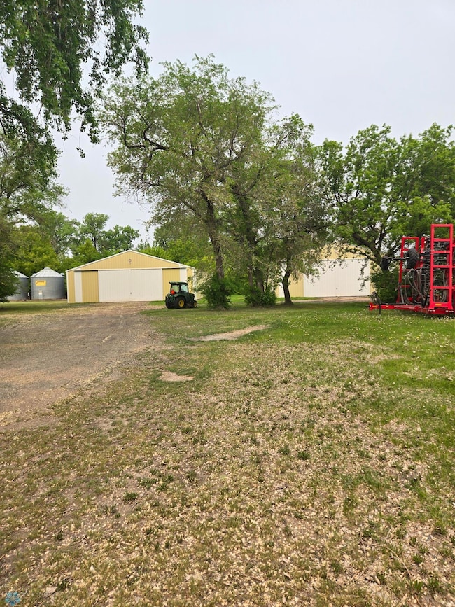 14785 79th St NE, Saint Thomas, ND 58276 - photo 3
