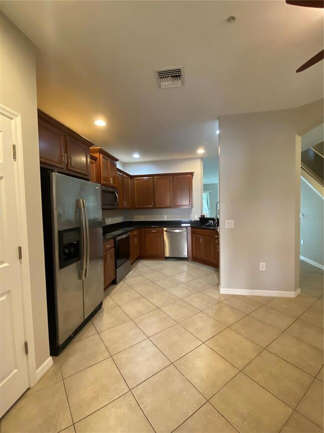 7875 Moonstone Dr unit 7875, Sarasota, FL 34233 - photo 6