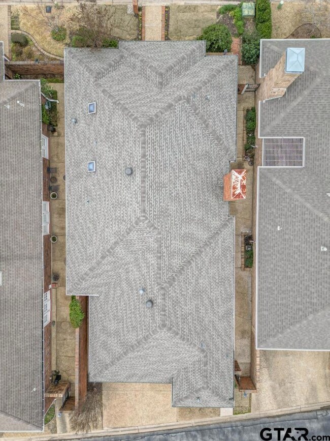 3306 Saint James Ct, Tyler, TX 75701 - photo 3