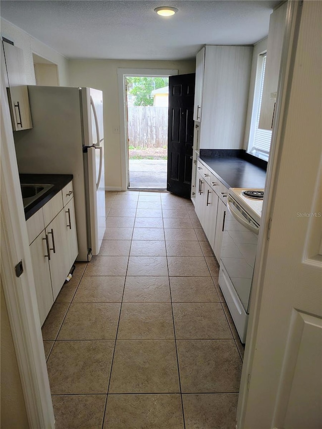 2219 21st Ave S unit dwn, Saint Petersburg, FL 33712 - photo 4