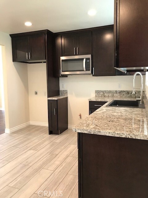 5526 Manzanar Ave, Pico Rivera, CA 90660 - photo 6