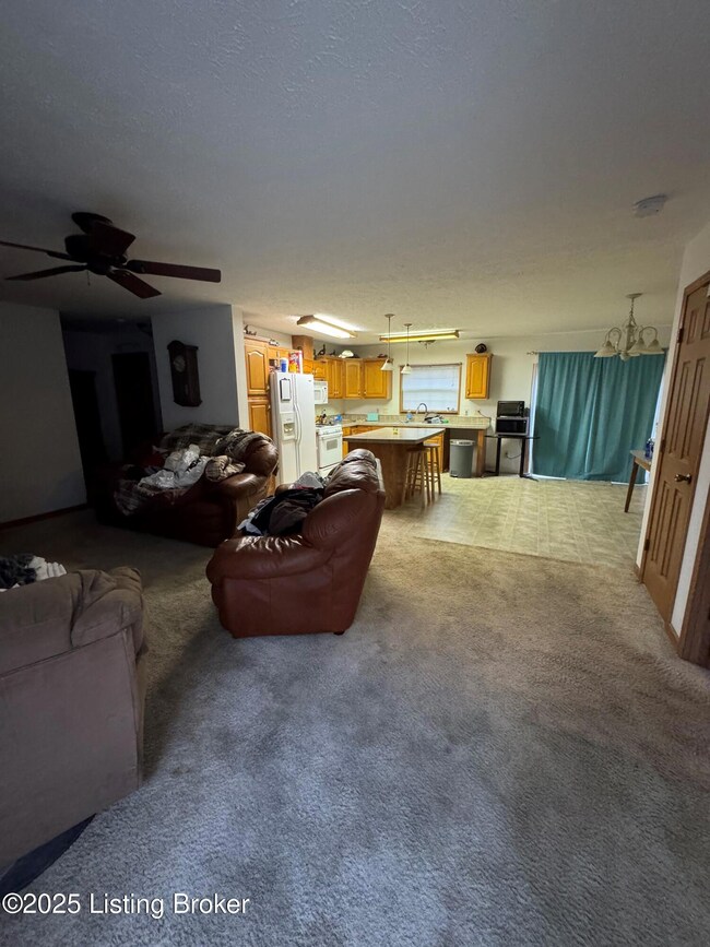 407 Maple Ct, La Grange, KY 40031 - photo 6